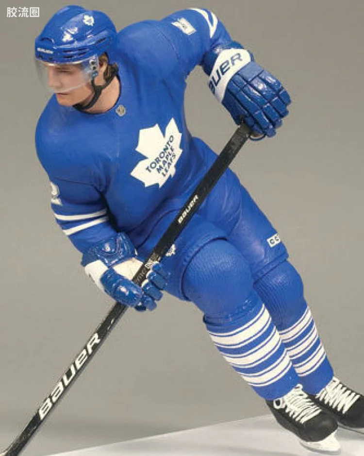 LUKE SCHENN