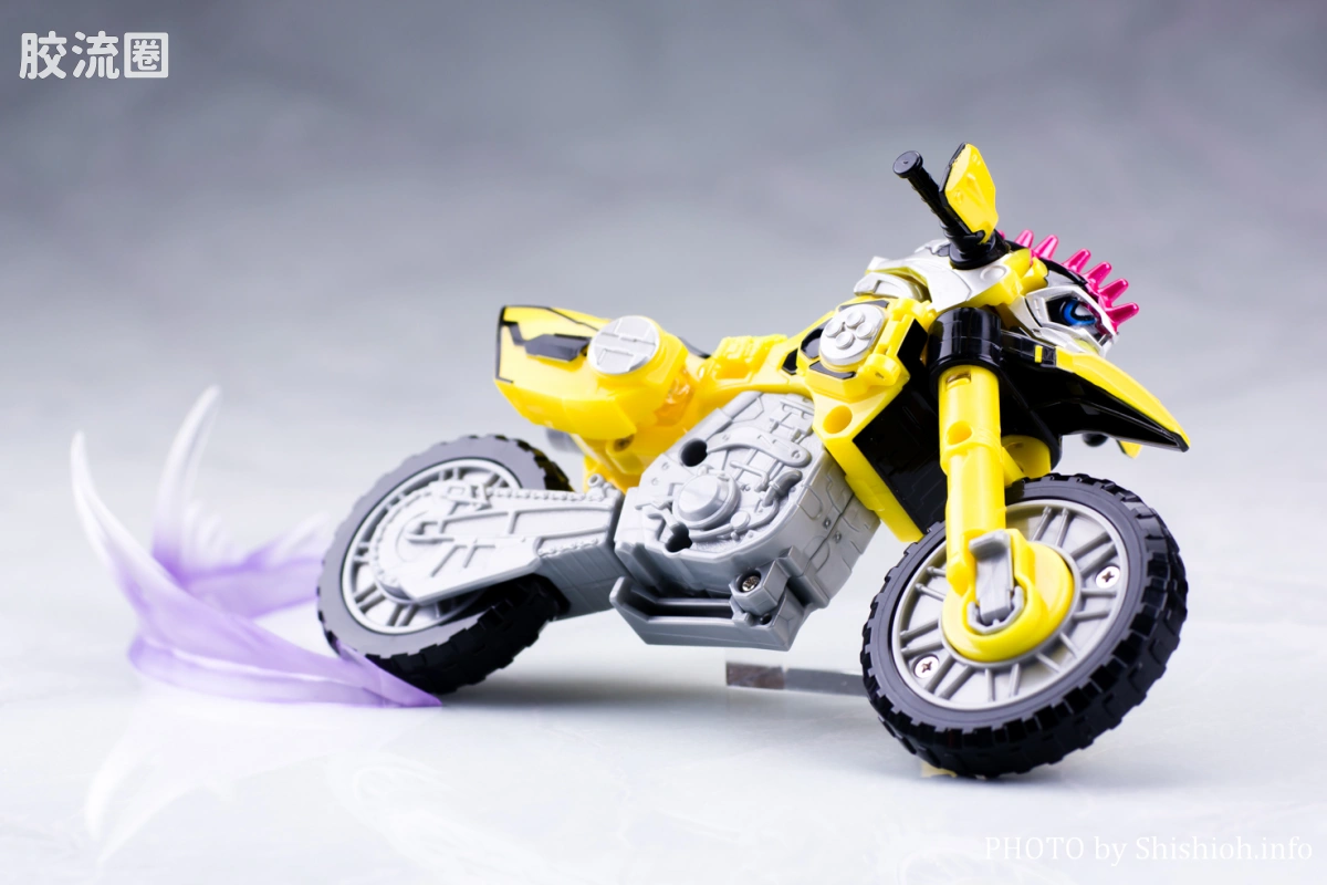 假面骑士TV版可动系列 LVUR 假面骑士LAZER Bike Gamer - 图片