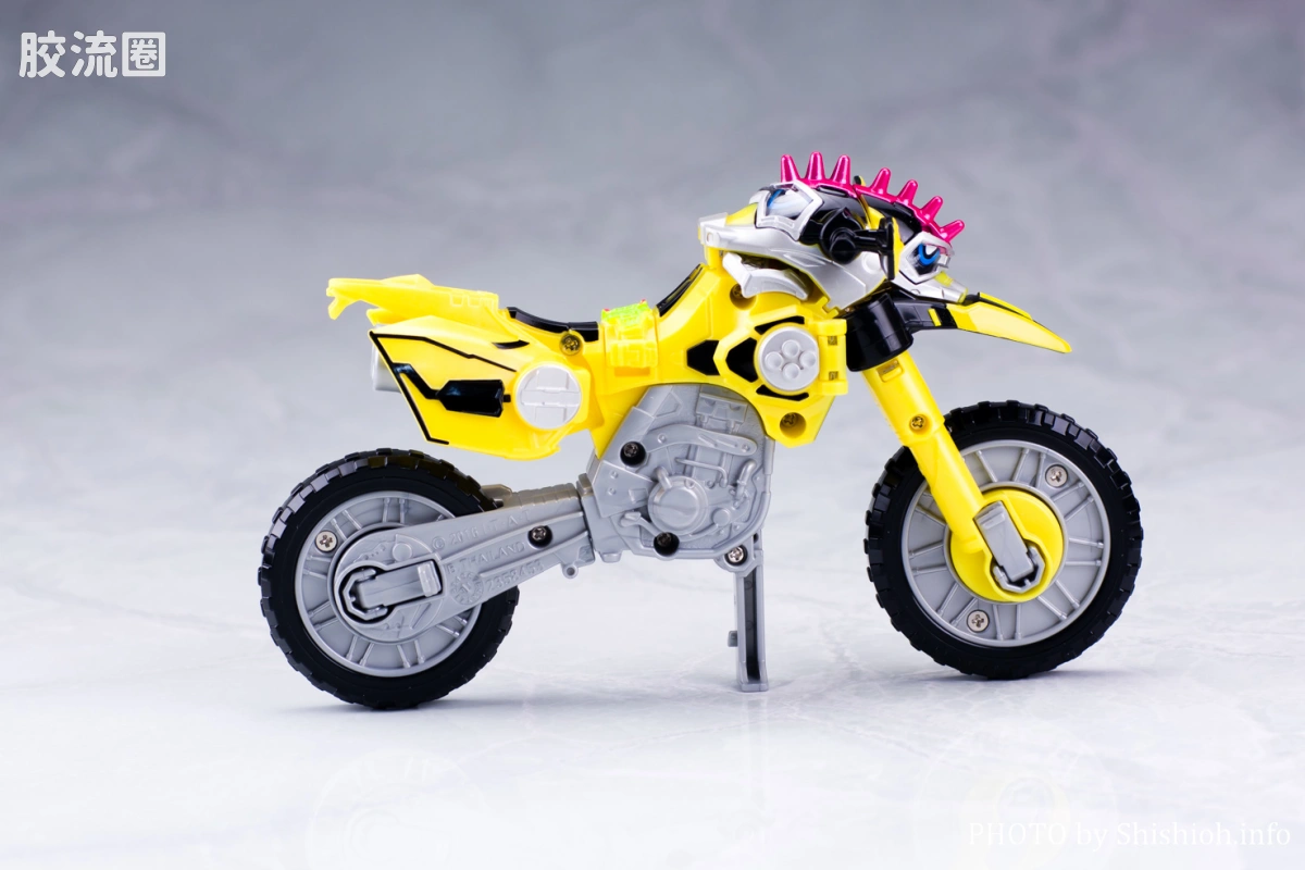 假面骑士TV版可动系列 LVUR 假面骑士LAZER Bike Gamer - 图片