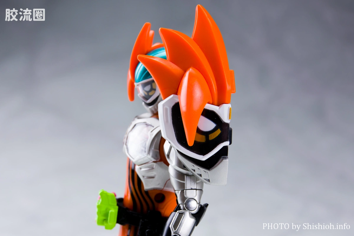 假面骑士TV版可动系列 LVUR LVUR11 假面骑士EX-AID Double Action Gamer Lv.XX R - 图片