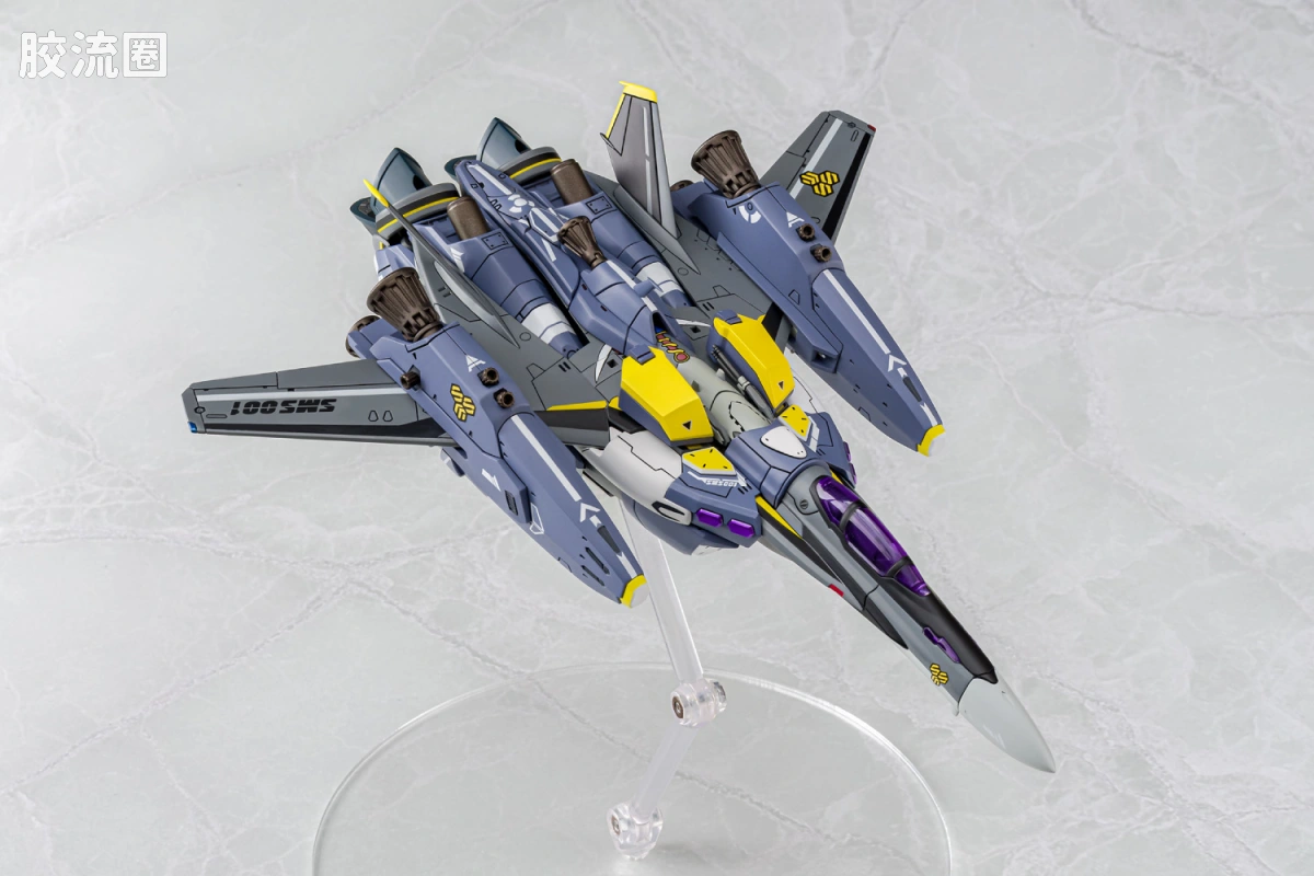 青岛社动漫题材拼装模型 ACKF V.F.G系列 VF-25S 超级梅塞亚 - 图片