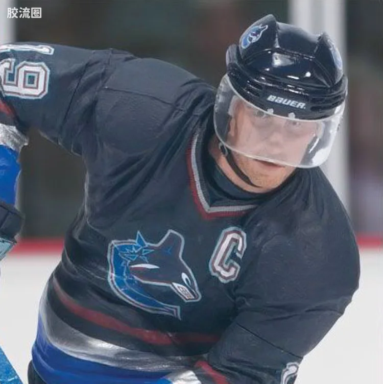 麦克法兰NHL冰球系列玩具 第6代 MARKUS NASLUND