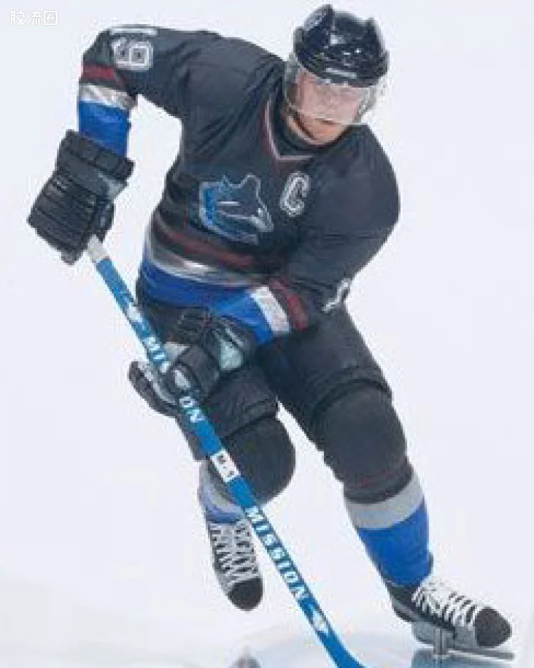 MARKUS NASLUND