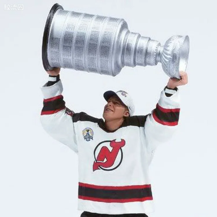 麦克法兰NHL冰球系列玩具 第9代 MARTIN BRODEUR 2