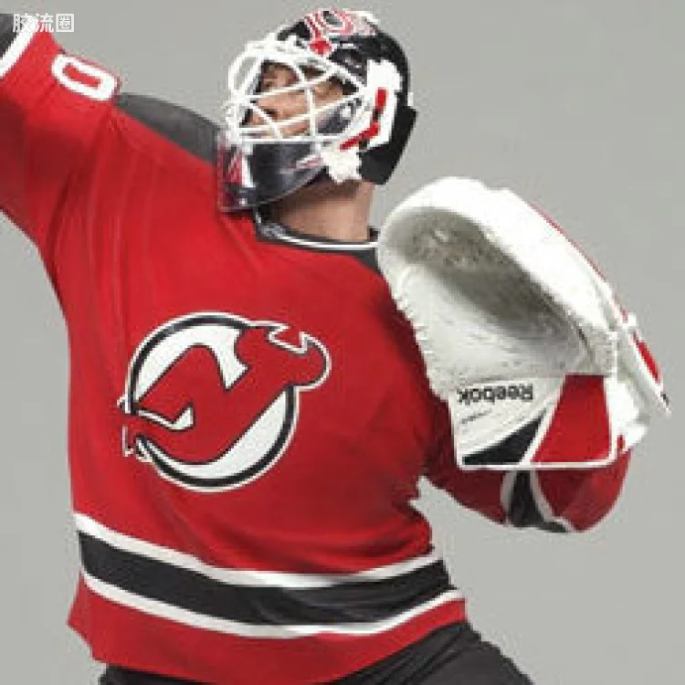 麦克法兰NHL冰球系列玩具 第22代 MARTIN BRODEUR 3