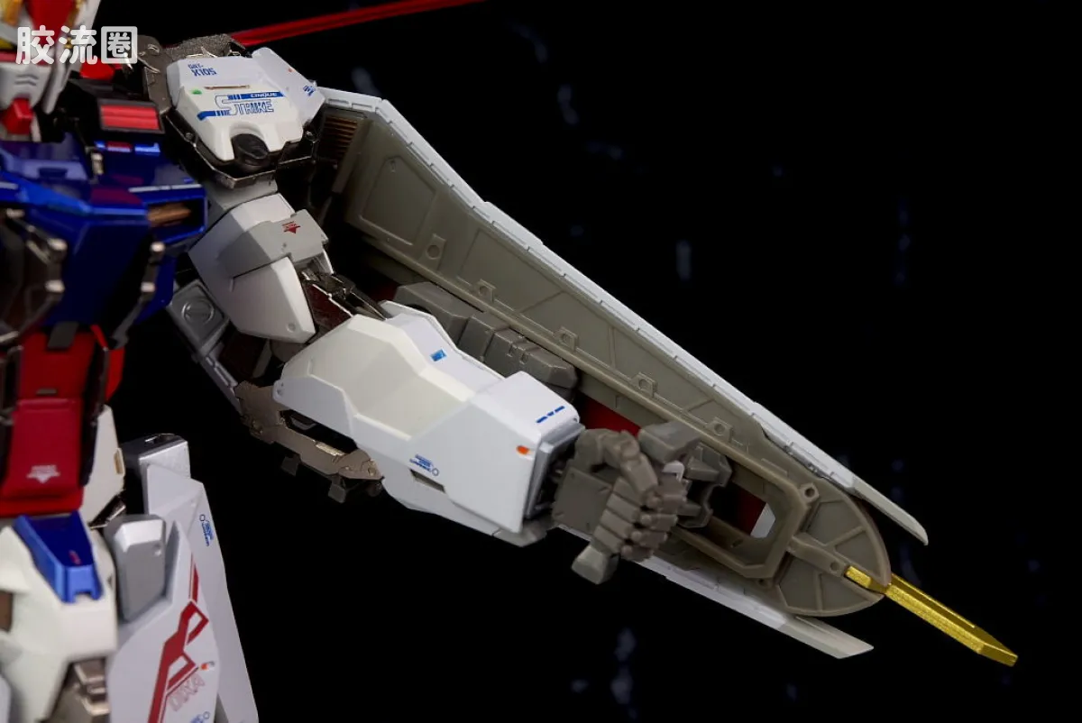 METAL BUILD 普通版 GAT-X105 翔翼型强袭高达 - 图片
