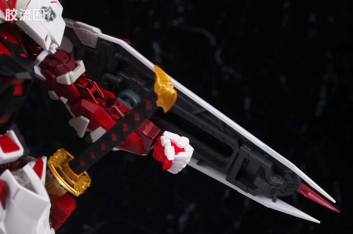 METAL BUILD 限定版 异端高达红色机 -PROJECT ASTRAY- - 图片