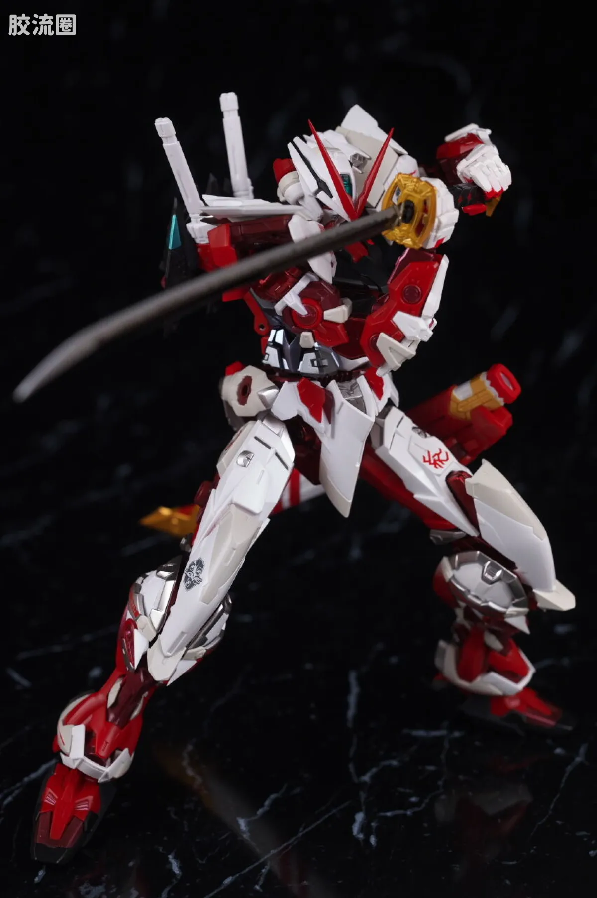 METAL BUILD 限定版 异端高达红色机 -PROJECT ASTRAY- - 图片