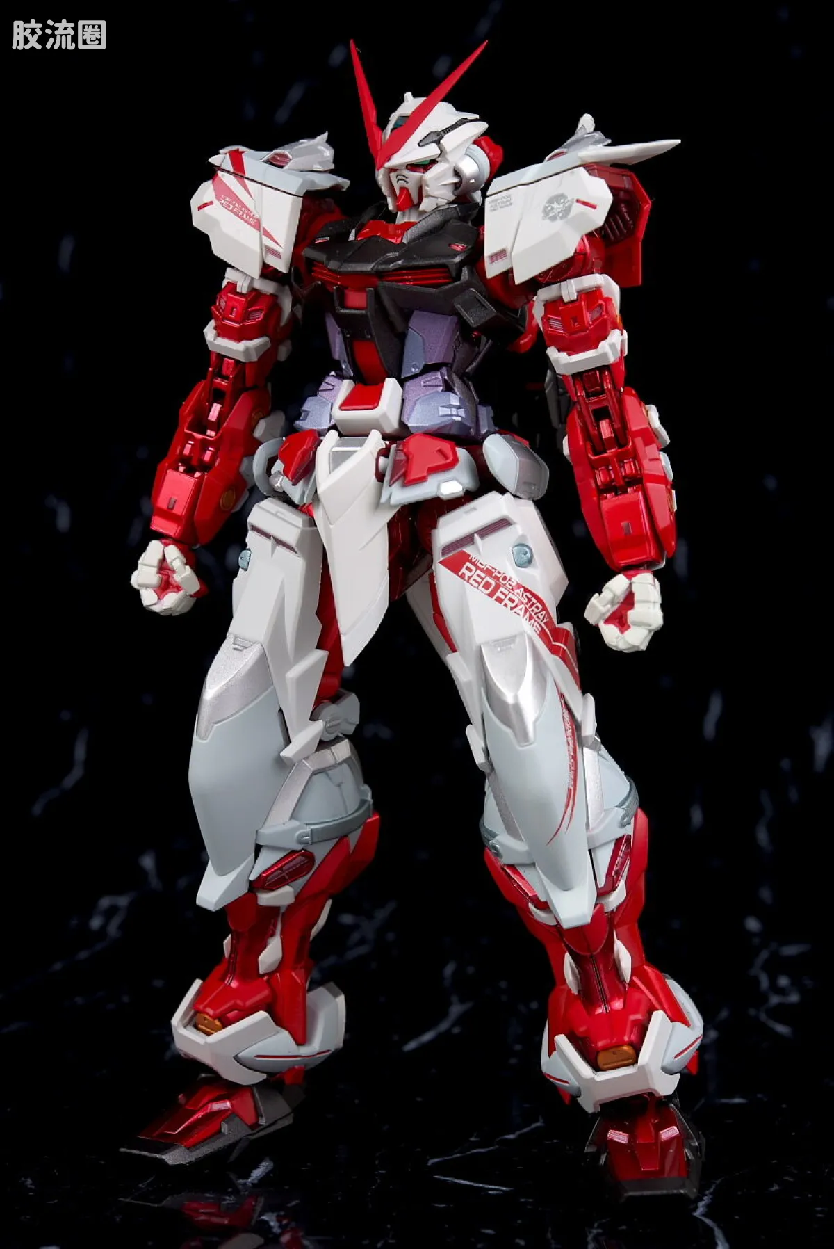 METAL BUILD 普通版 异端高达红色机 改 Alternative强袭ver. - 图片