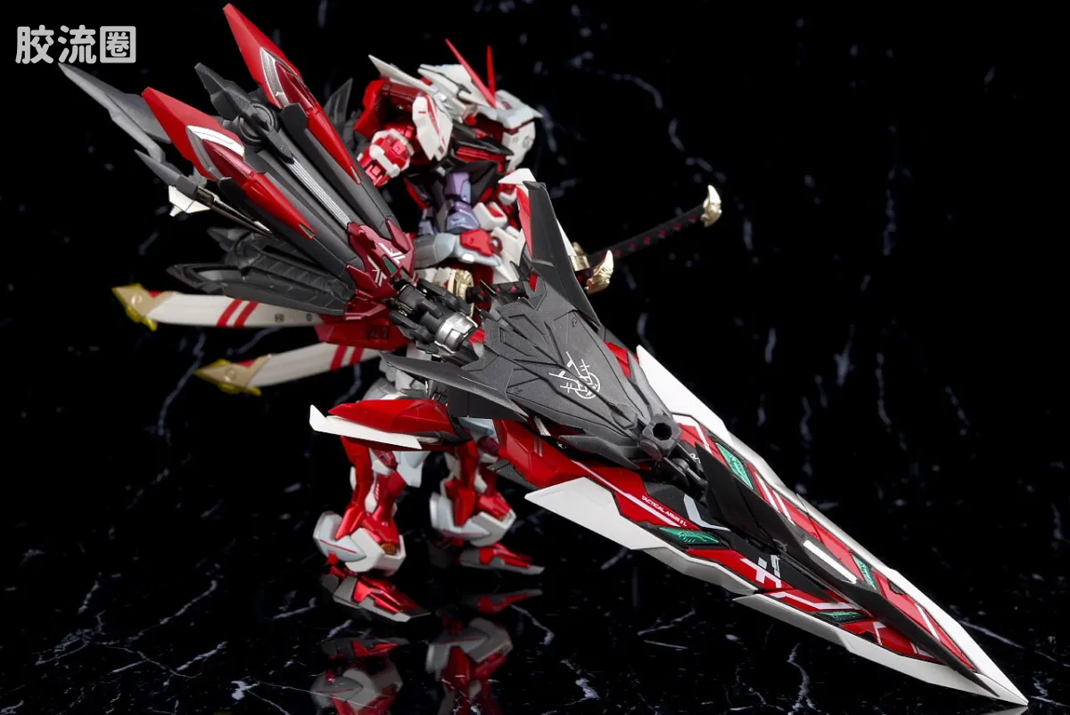 METAL BUILD 普通版 异端高达红色机 改 Alternative强袭ver. - 图片