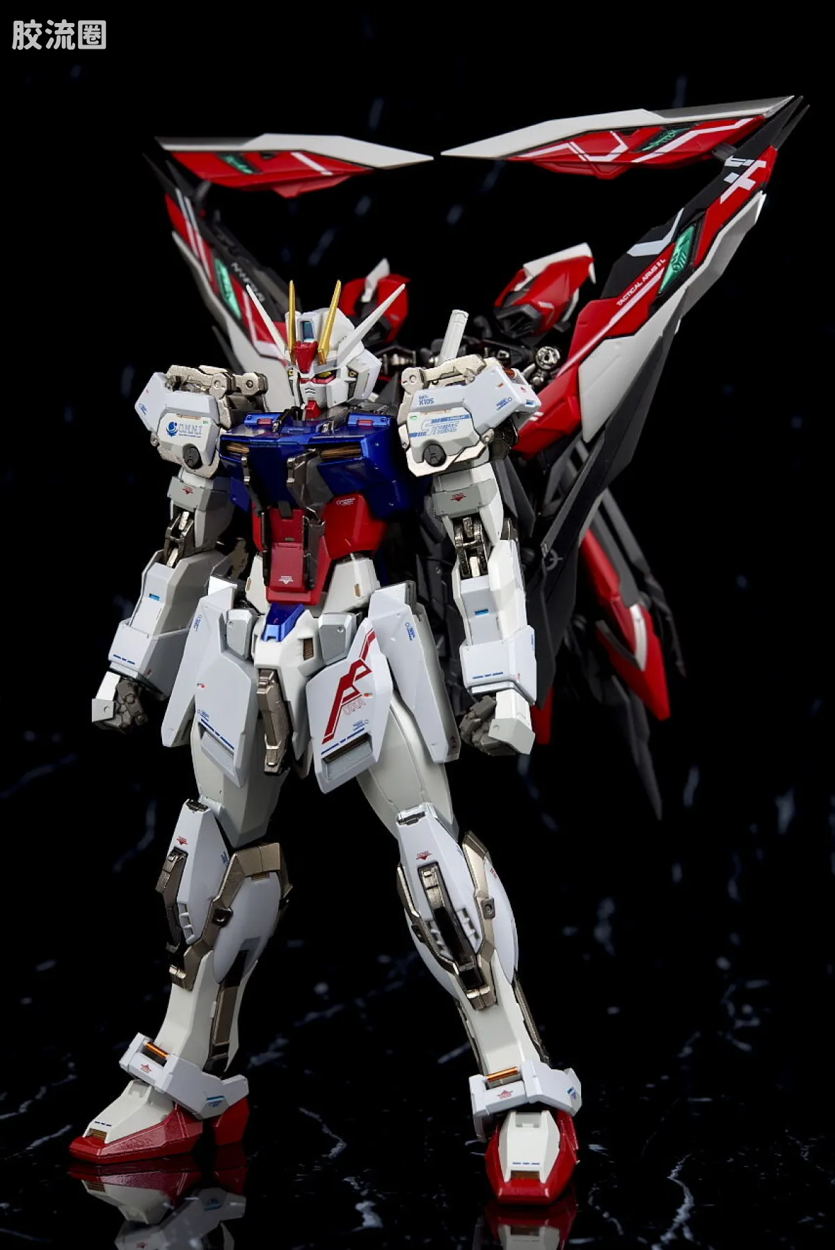 METAL BUILD 普通版 异端高达红色机 改 Alternative强袭ver. - 图片