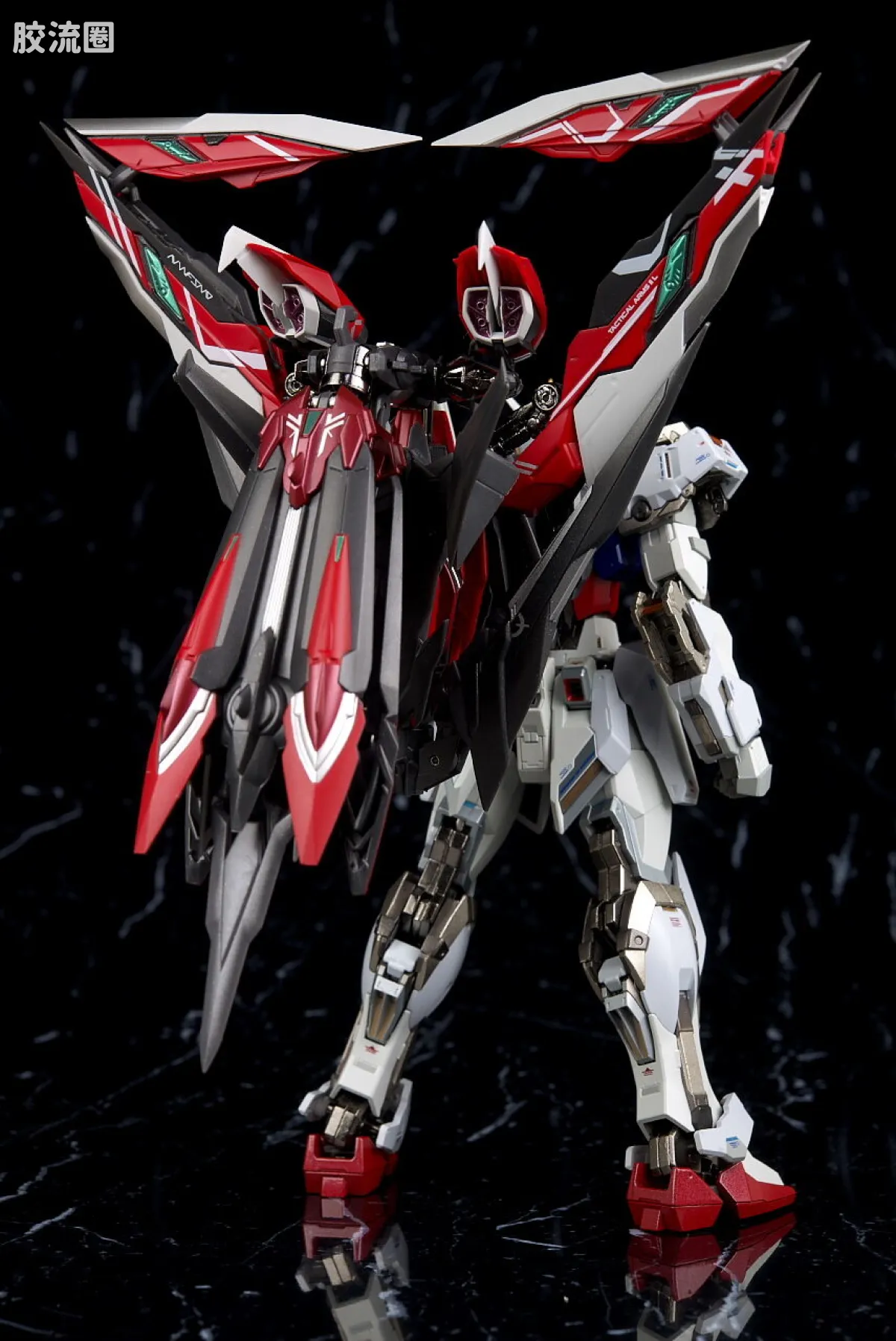 METAL BUILD 普通版 异端高达红色机 改 Alternative强袭ver. - 图片
