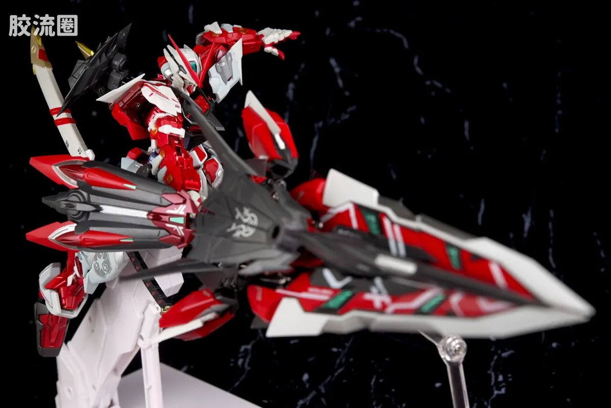 METAL BUILD 普通版 异端高达红色机 改 Alternative强袭ver. - 图片