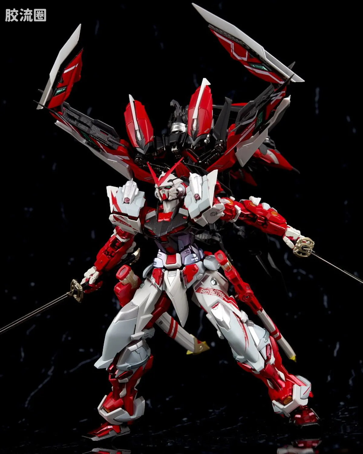 METAL BUILD 普通版 异端高达红色机 改 Alternative强袭ver. - 图片