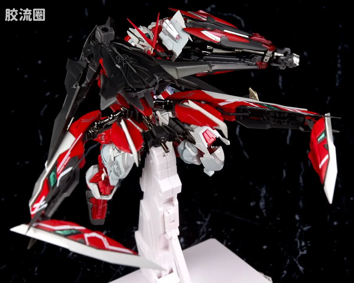 METAL BUILD 普通版 异端高达红色机 改 Alternative强袭ver. - 图片
