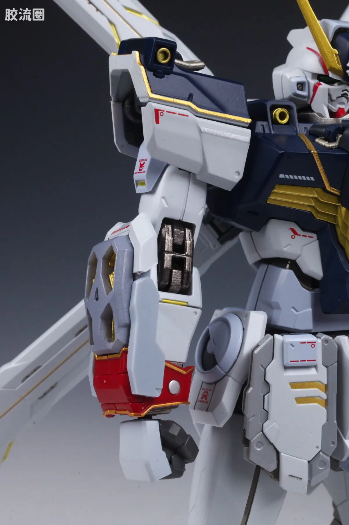 METAL BUILD 限定版 海盗高达X1 半覆式 (金凯度搭乘式样)​​​ - 图片