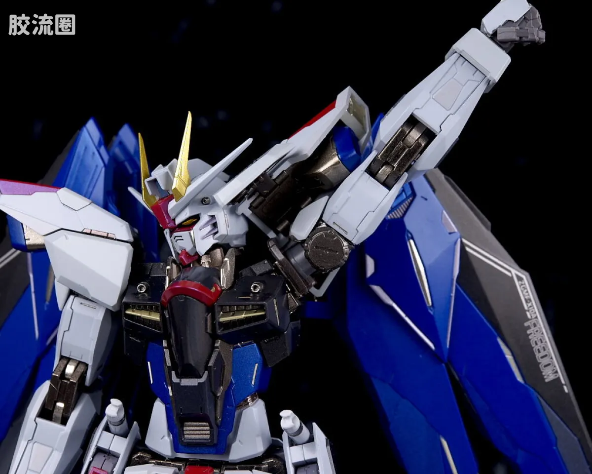 METAL BUILD 普通版 自由高达 CONCEPT 2 - 图片