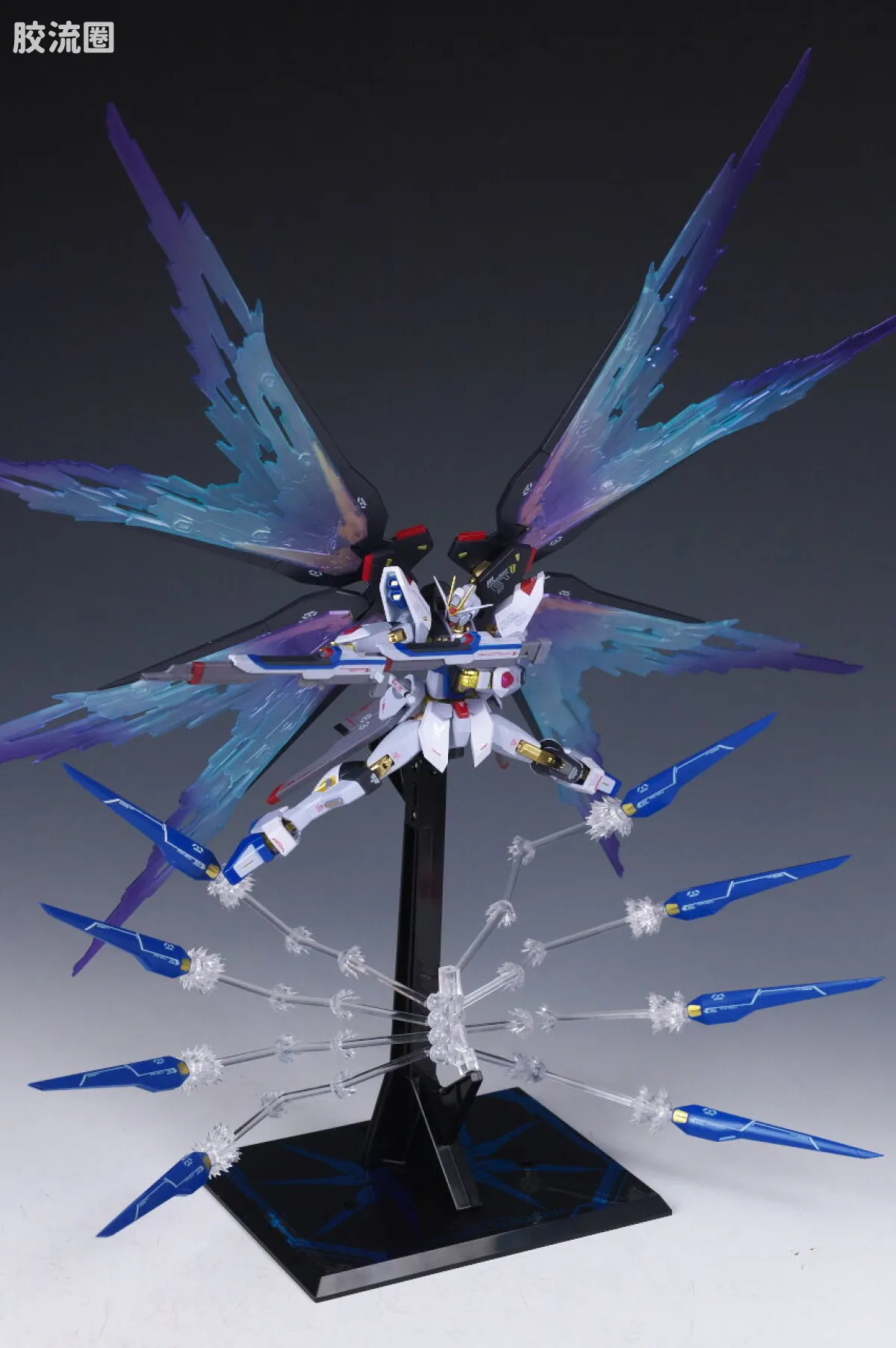 METAL ROBOT魂 限定及特别版 强袭自由高达[Re:Coordinate]专用光翼&高机动空战效果套装 - 图片