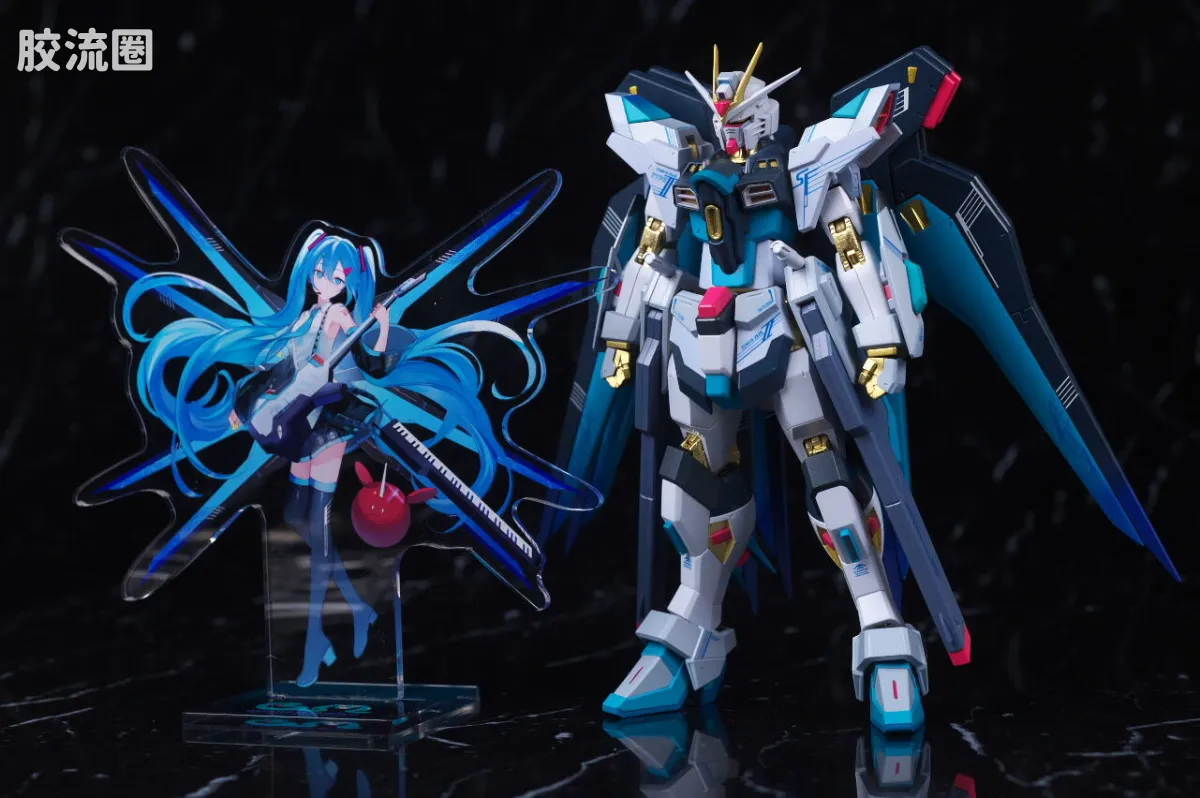 METAL ROBOT魂 限定及特别版 强袭自由高达二式 [初音未来Ver.] - 图片