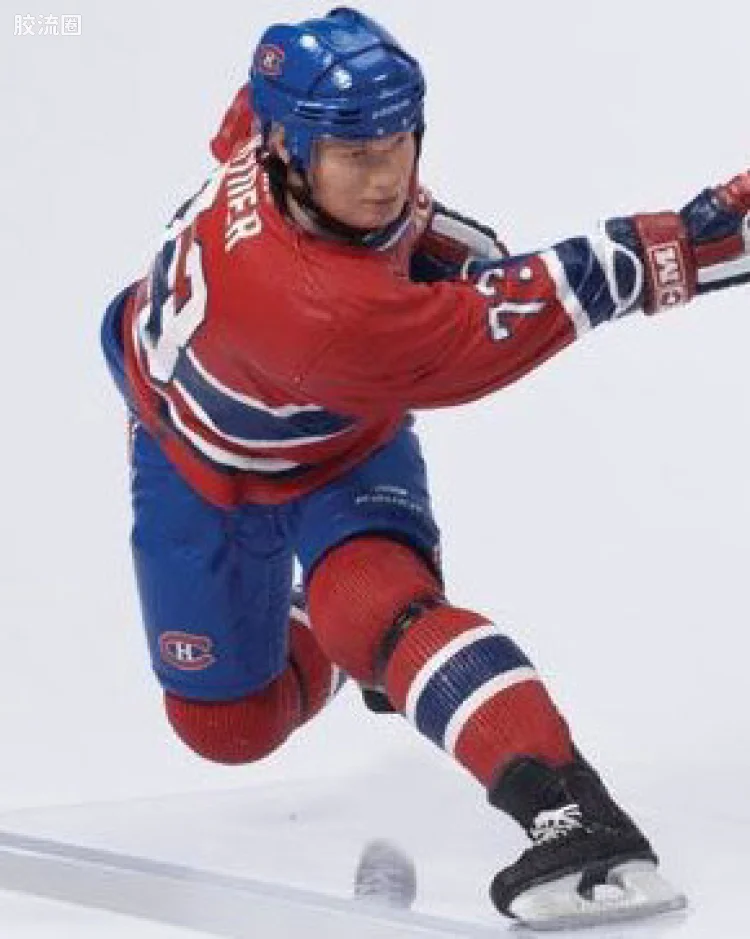 MICHAEL RYDER