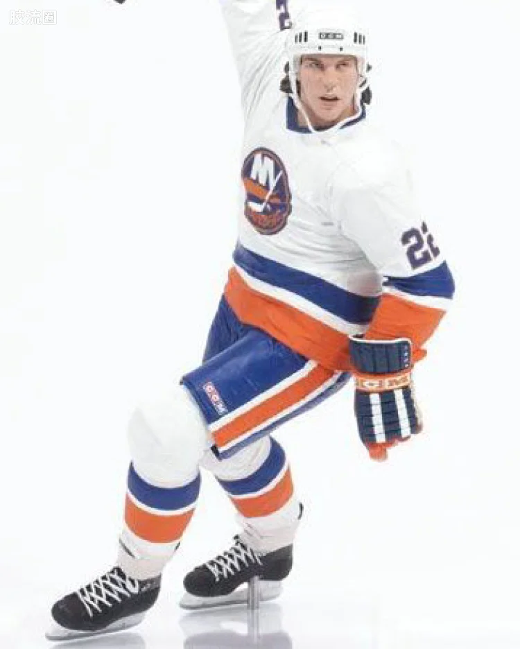 MIKE BOSSY