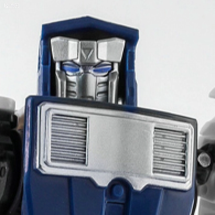 X-Transbots变形玩具系列 MM系列 MM-VIII Boost 挡板（玩具版）