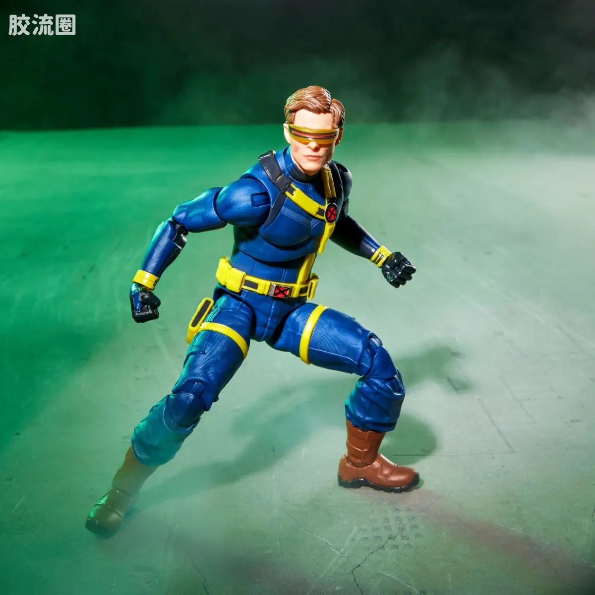镭射眼