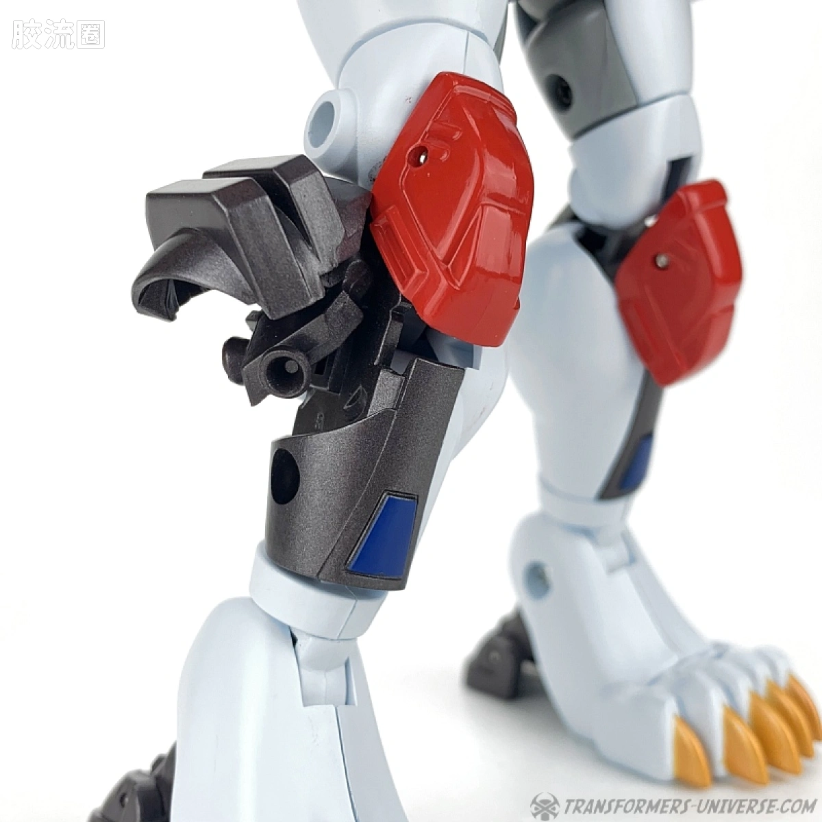 变形金刚MP系列 MP日版 MP-48 白狮擎天柱 (BW) - 图片