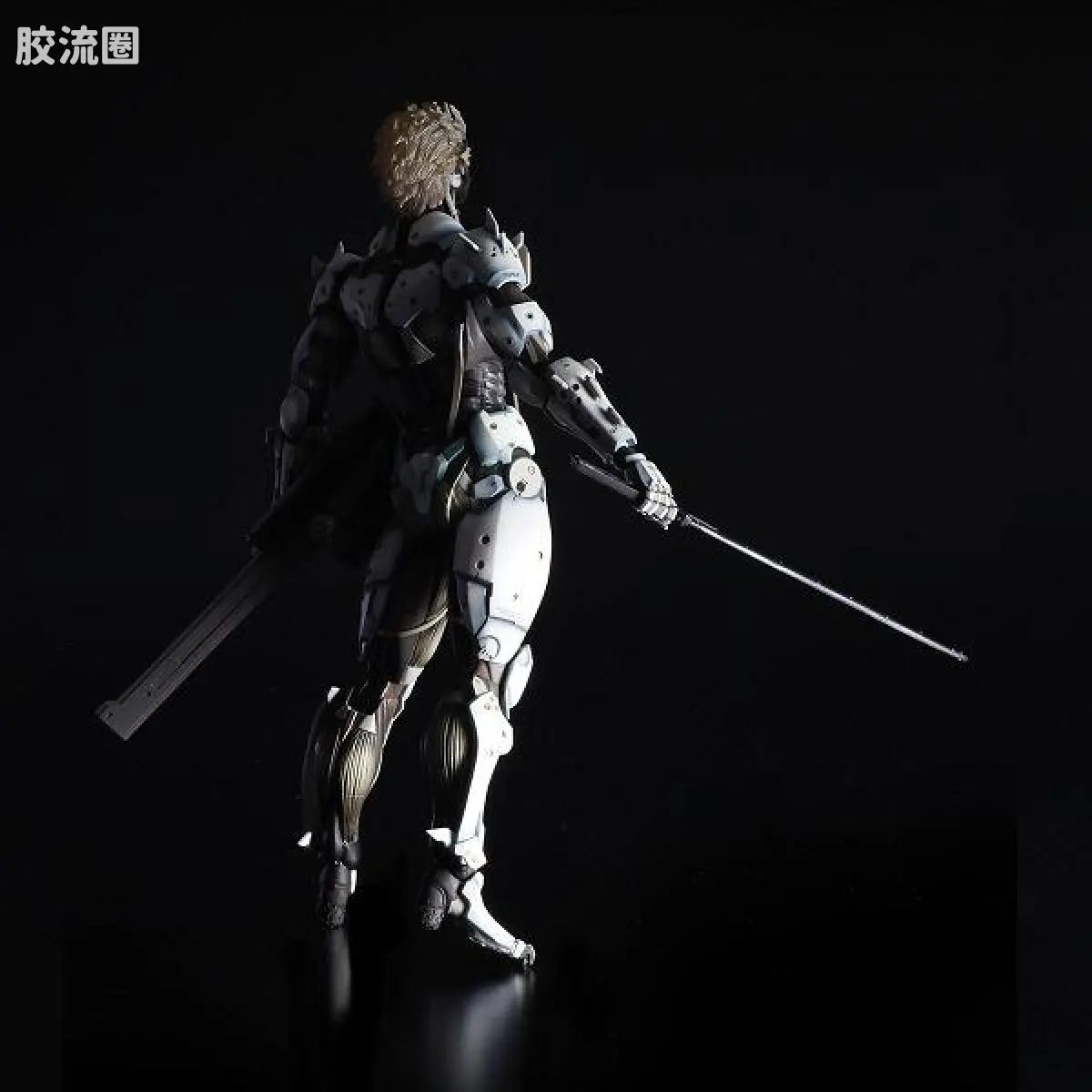 PlayArts改 合金装备 雷电(白色限定) - 图片