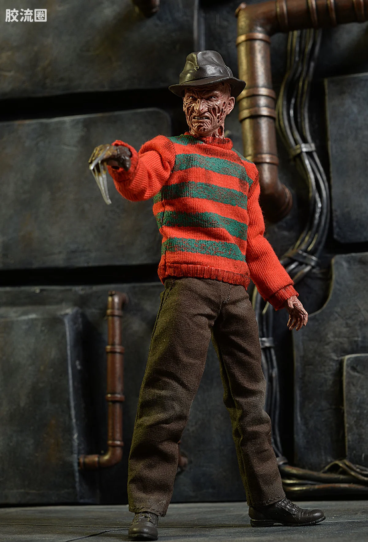 Mezco one-12系列 1/12集体系列 猛鬼街 弗莱迪 - 图片