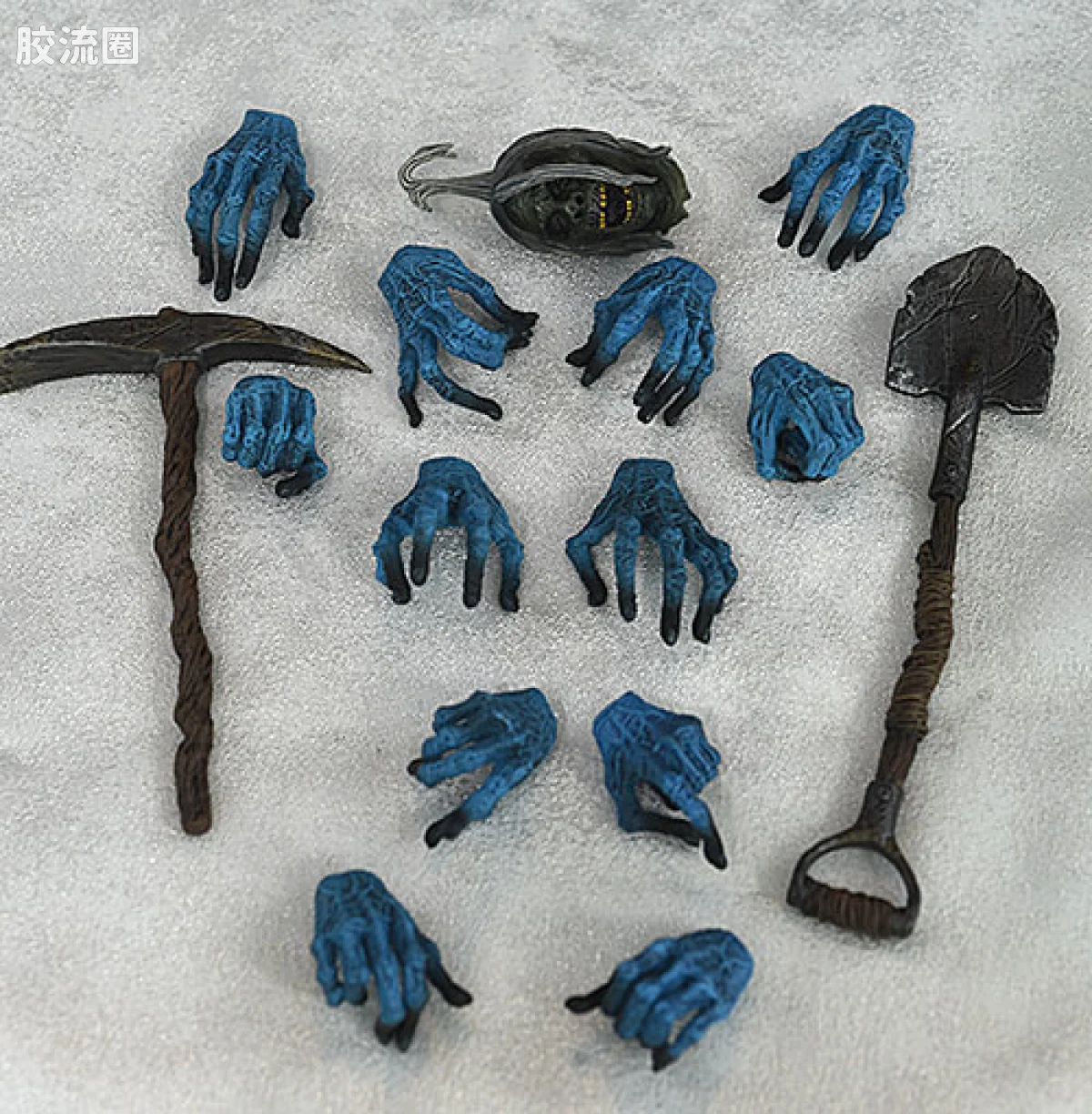 Mezco one-12系列 1/12 Rumble Society集体系列  坏蛆庄园 掘墓人 西奥多·索德卡特 - 图片