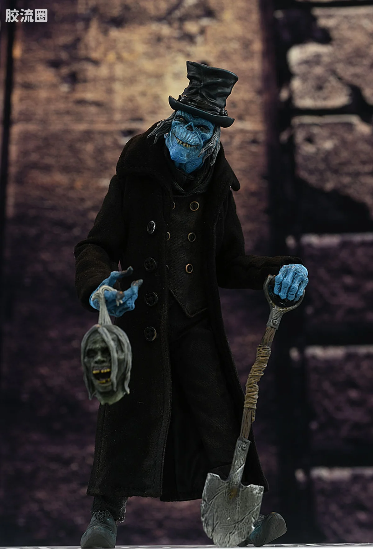 Mezco one-12系列 1/12 Rumble Society集体系列  坏蛆庄园 掘墓人 西奥多·索德卡特 - 图片