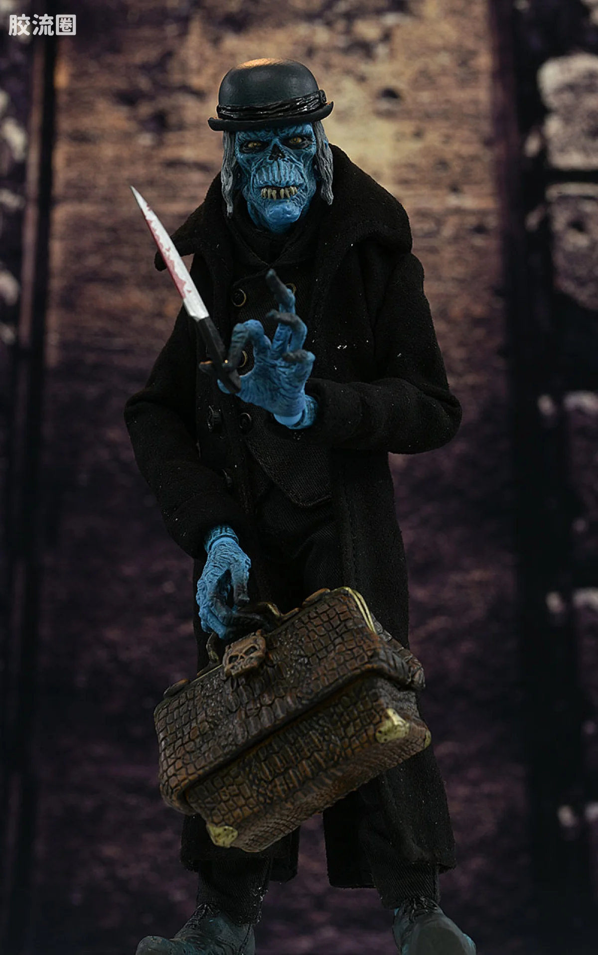 Mezco one-12系列 1/12 Rumble Society集体系列  坏蛆庄园 掘墓人 西奥多·索德卡特 - 图片