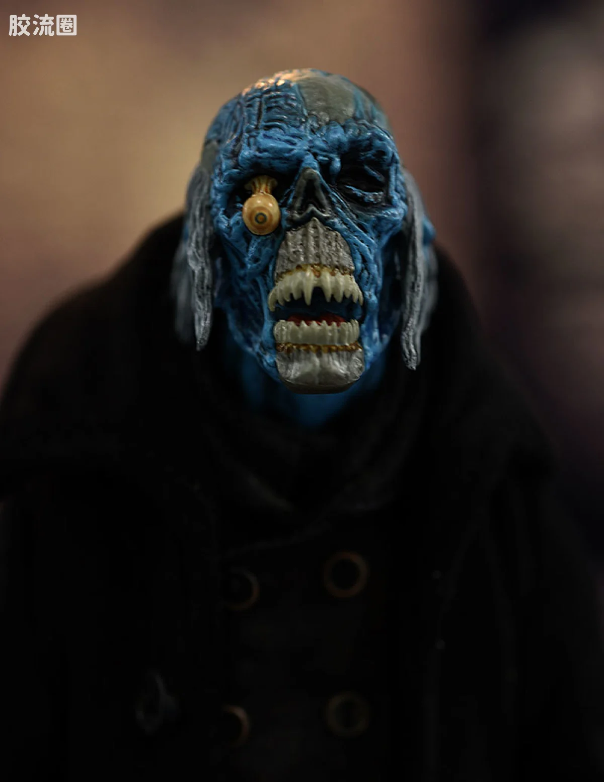 Mezco one-12系列 1/12 Rumble Society集体系列  坏蛆庄园 掘墓人 西奥多·索德卡特 - 图片