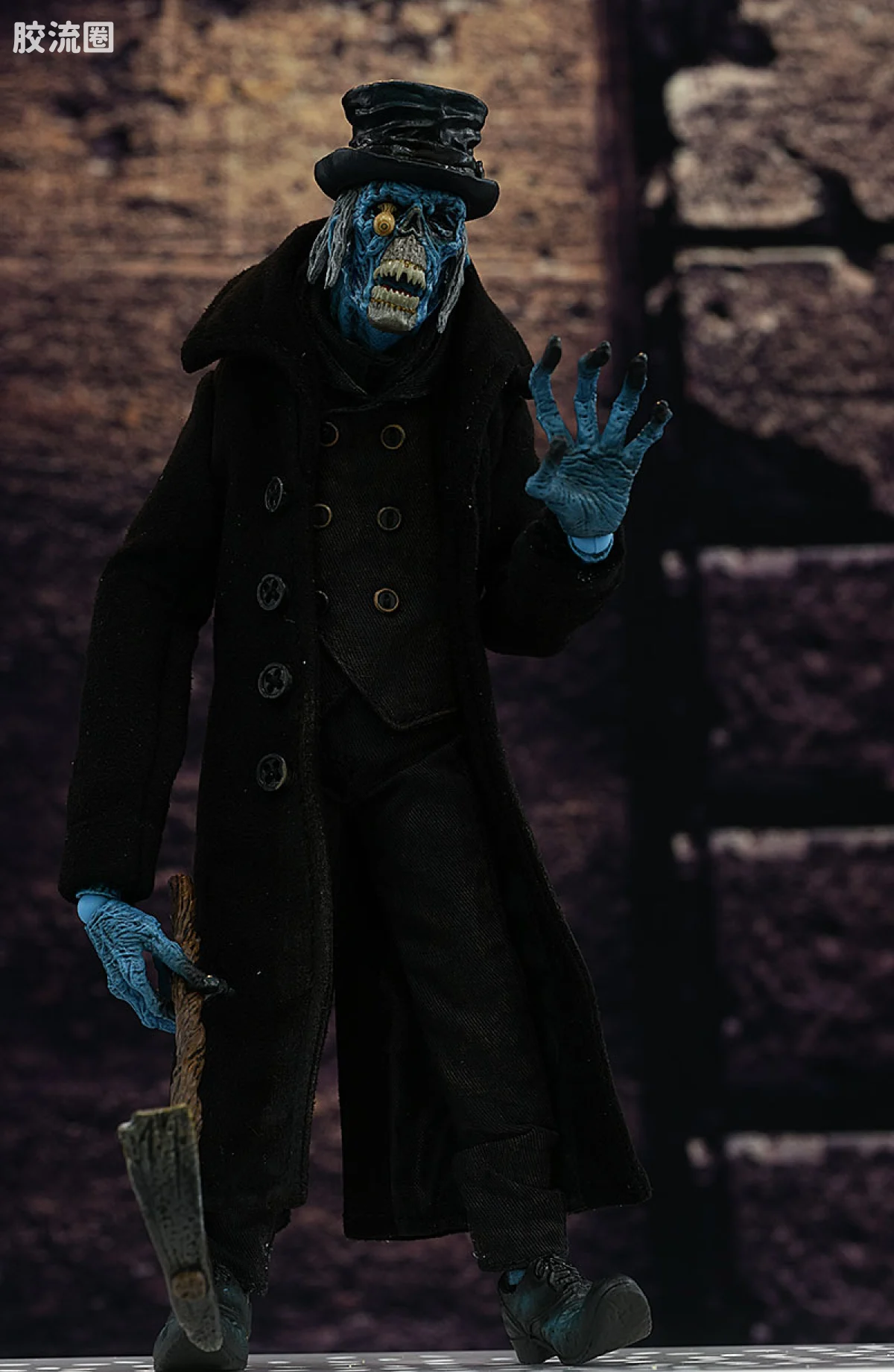Mezco one-12系列 1/12 Rumble Society集体系列  坏蛆庄园 掘墓人 西奥多·索德卡特 - 图片