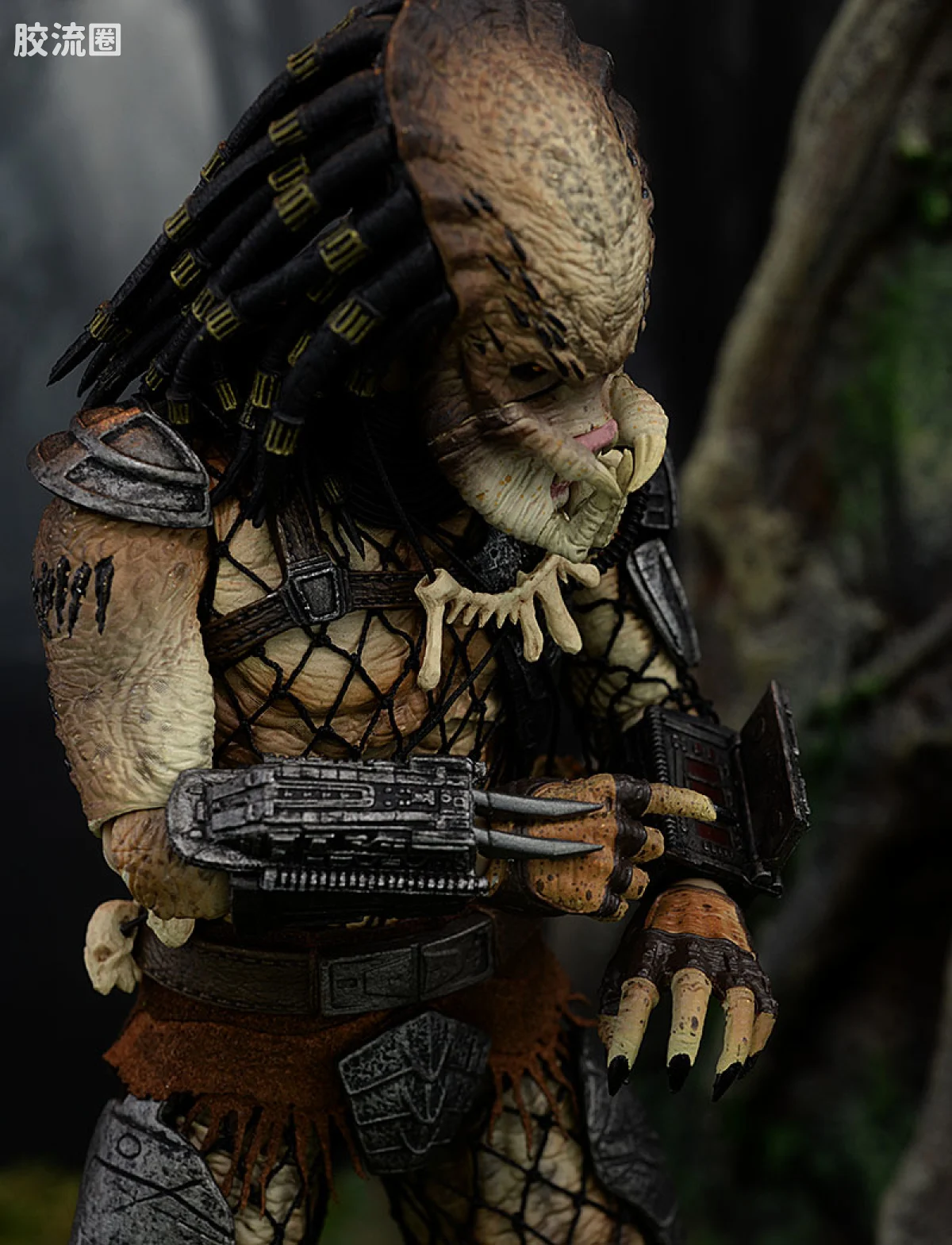 Mezco one-12系列 1/12集体系列 电影 铁血战士 铁血战士 豪华版 - 图片