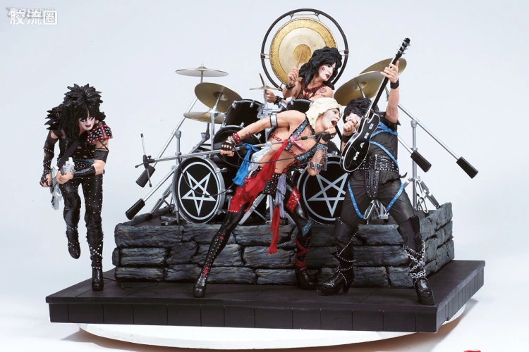 麦克法兰音乐系列 特别版 MoTLEY CRuE乐队豪华盒装版