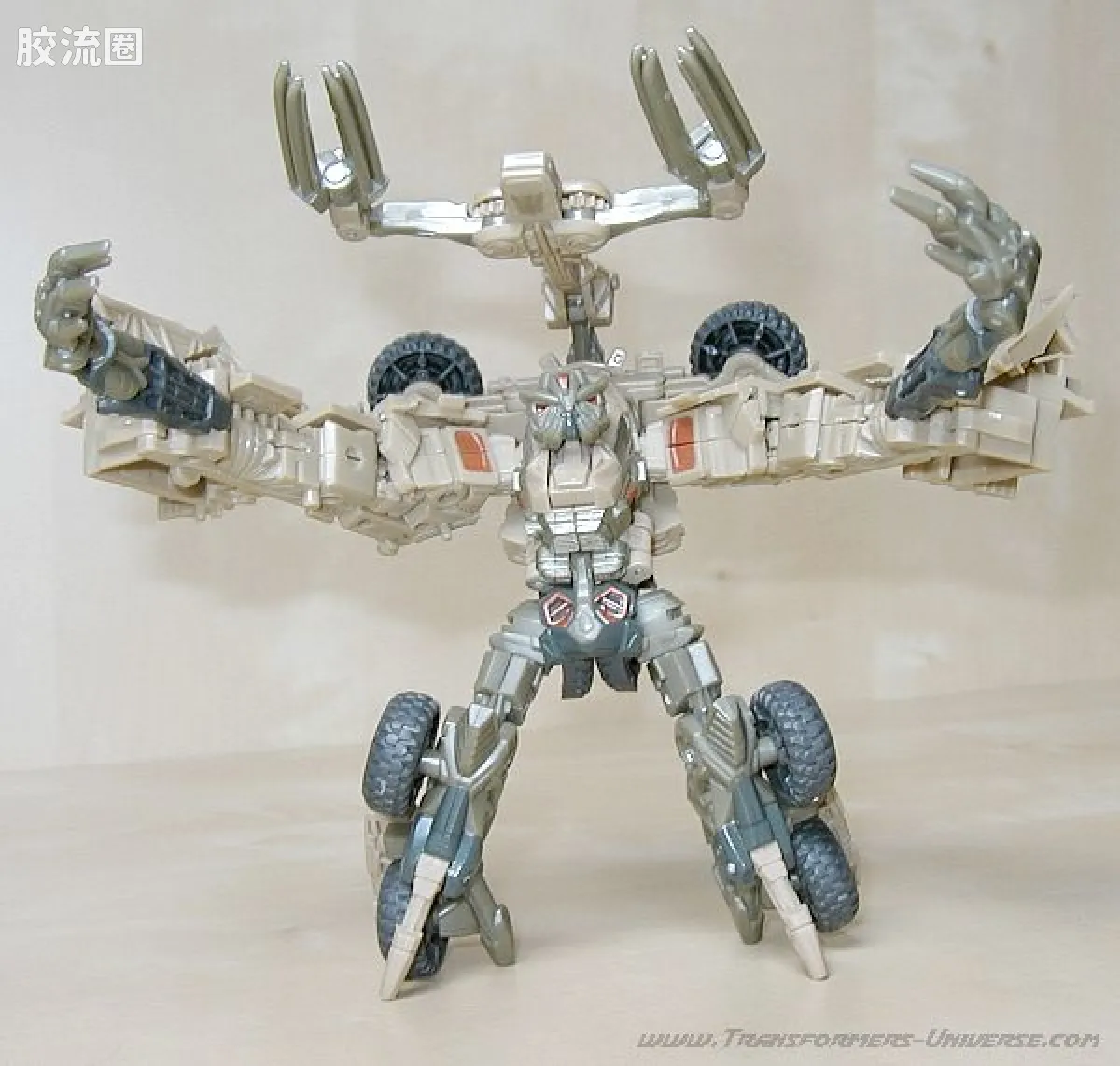 变形金刚电影1 美版 加强级(Deluxe Class) 碎骨魔 - 图片