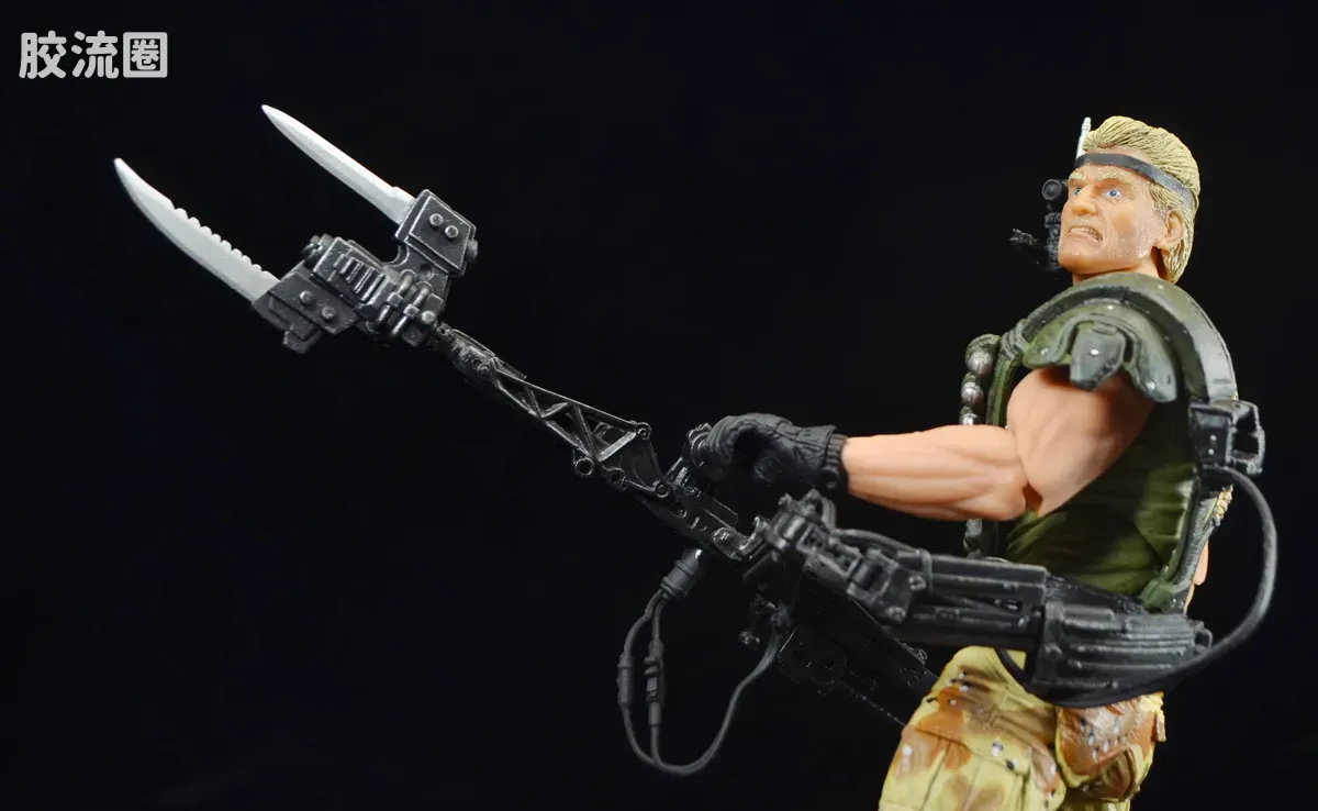 NECA 7寸可动人形系列 异形系列 异形陆战队 德拉克(Kenner致敬版) - 图片