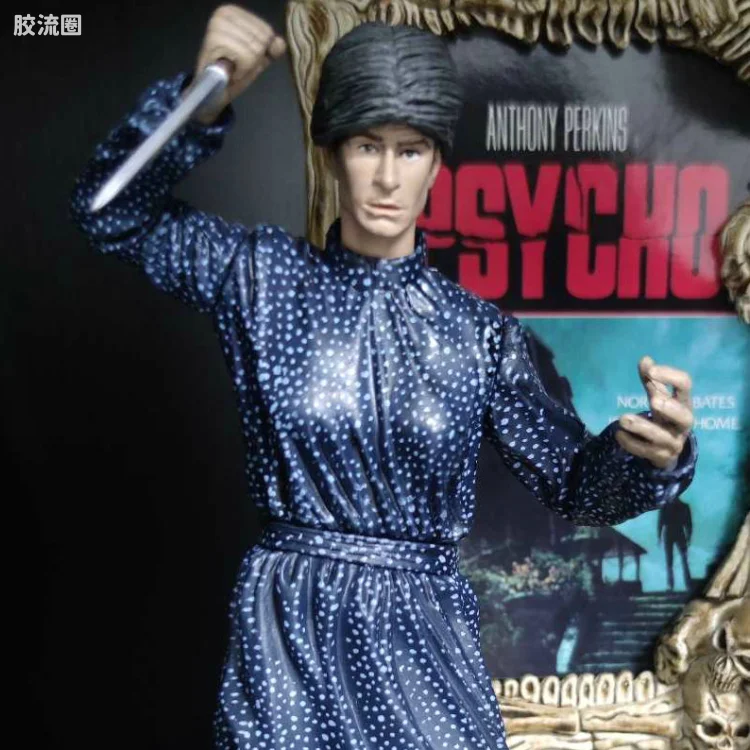麦克法兰电影与连续剧系列 电影狂人 NORMAN BATES(诺曼.贝斯)