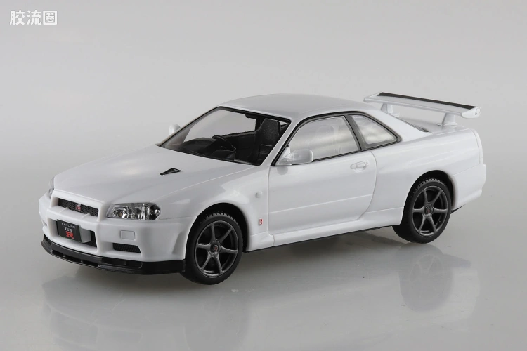 No.11-B 日产天际线GT-R R34 白色