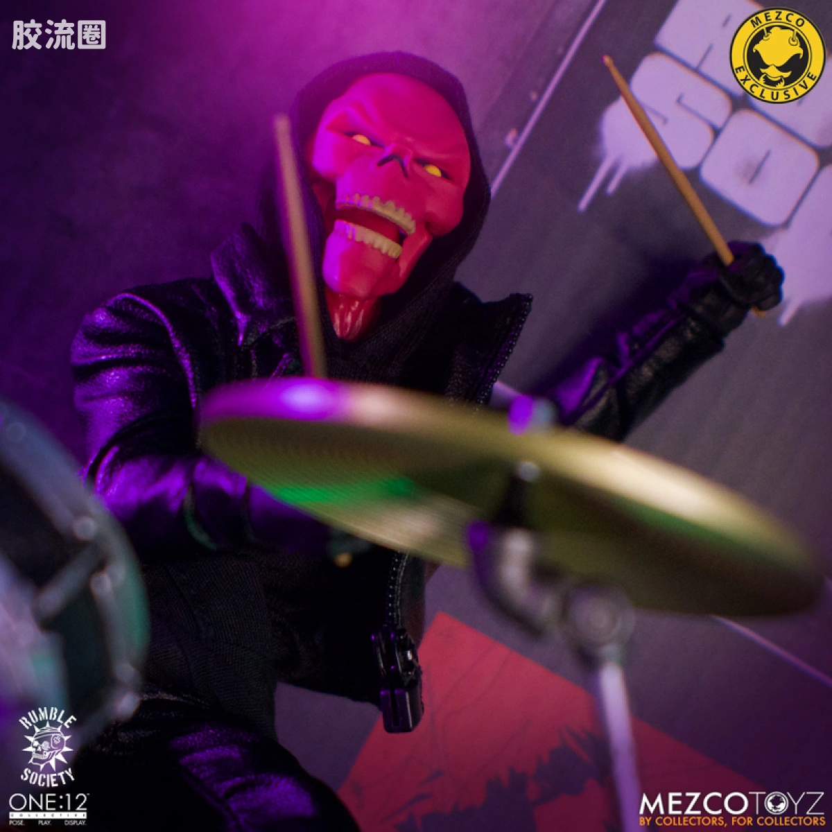 Mezco one-12系列 1/12 Rumble Society集体系列  粉骷髅混沌俱乐部 豪华版 ‘地狱演出’ 套装 - 图片