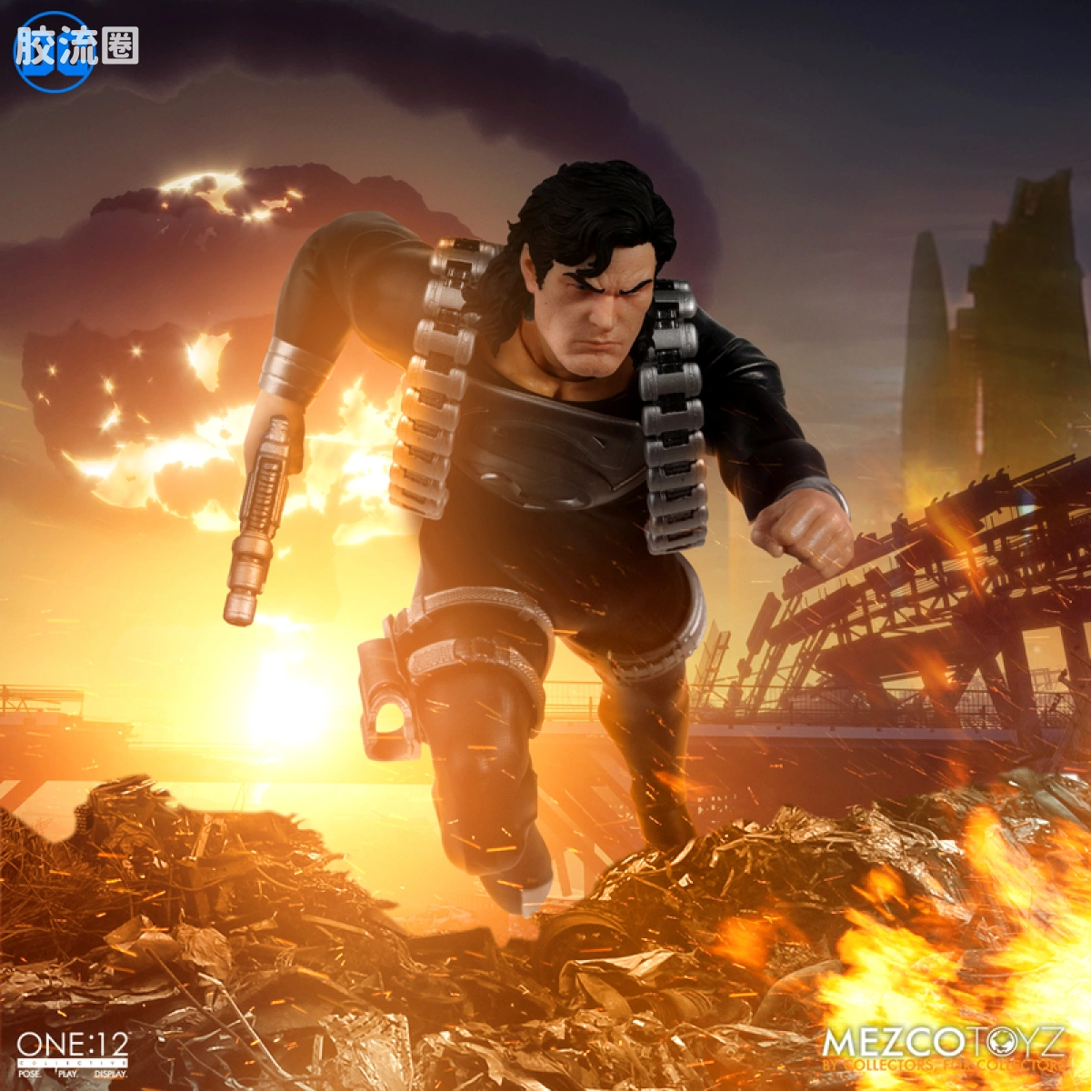 Mezco one-12系列 1/12 DC Comics集体系列 黑超—超人之死 - 图片