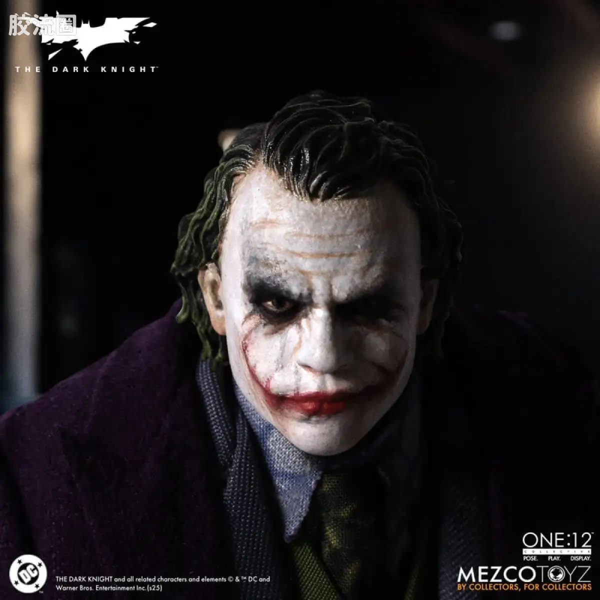 Mezco one-12系列 1/12 DC Comics集体系列 黑暗骑士：小丑 - 图片