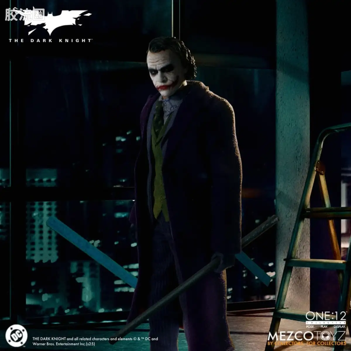Mezco one-12系列 1/12 DC Comics集体系列 黑暗骑士：小丑 - 图片