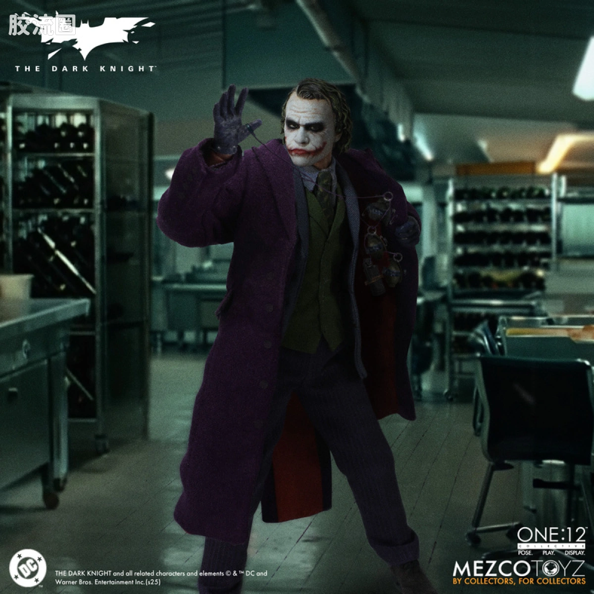 Mezco one-12系列 1/12 DC Comics集体系列 黑暗骑士：小丑 - 图片