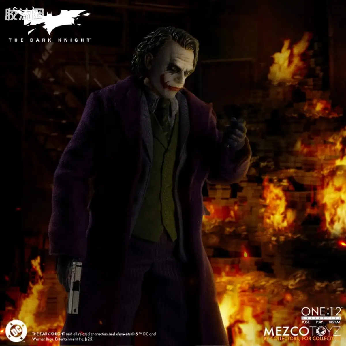 Mezco one-12系列 1/12 DC Comics集体系列 黑暗骑士：小丑 - 图片
