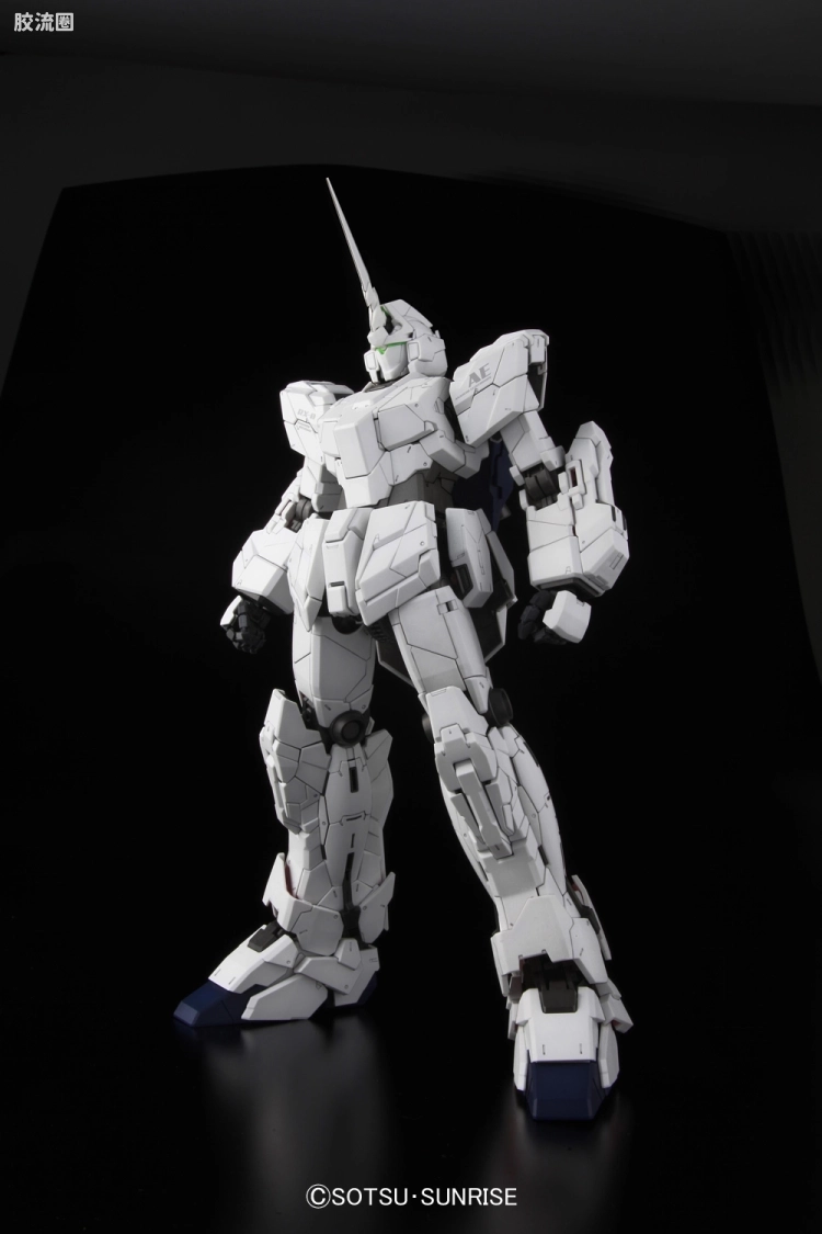 万代PG 普通版 PG15 RX-0 独角兽高达 | 比例、价格、评测、说明书 - 胶流圈