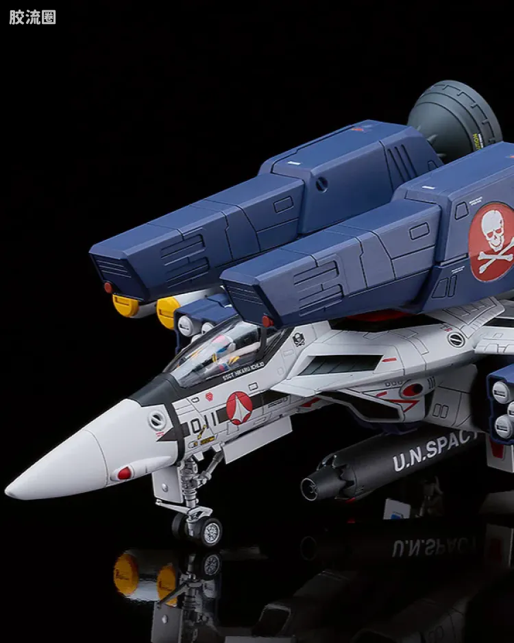 PX11 VF-1A 超级女武神 F形态 骷髅小队