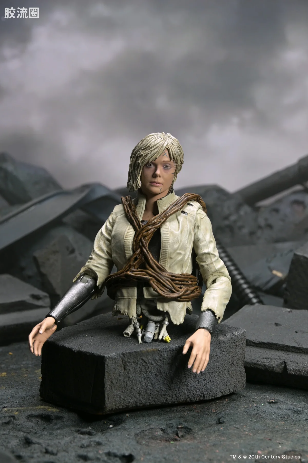 NECA 7寸可动人形系列 铁血战士系列 铁血战士：杀戮之地 希雅和巴德 - 图片